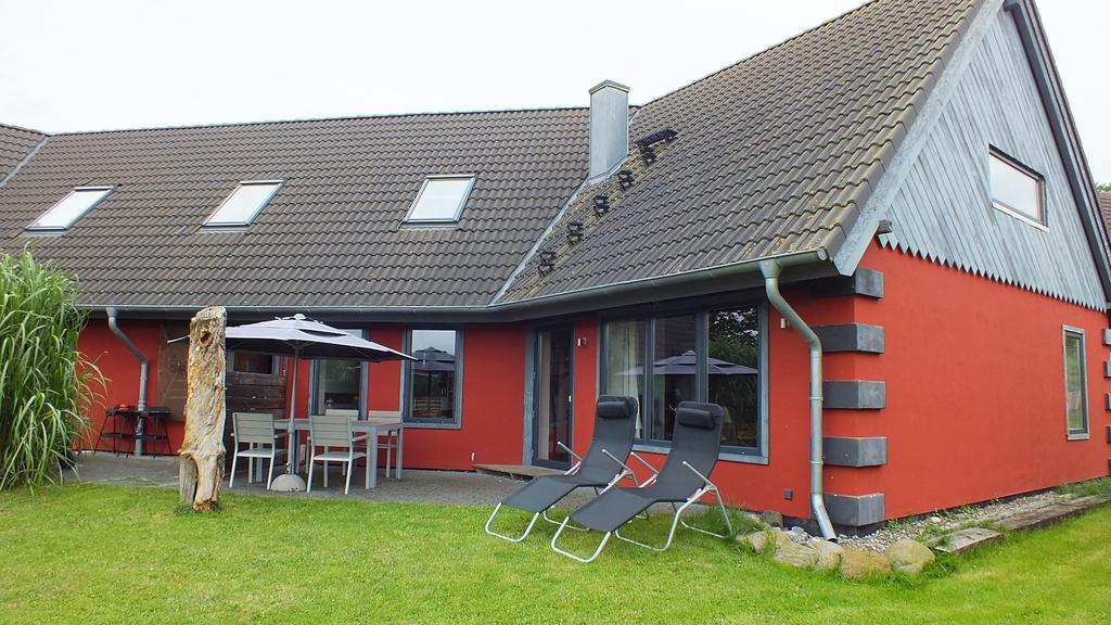 Rotes Haus Villa Brook Exterior photo